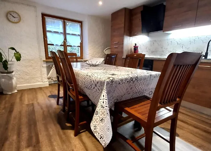 La Petite Ferme * 拉莎贝尔